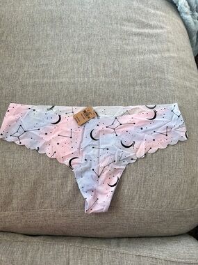 PINK Victoria's Secret Gradient Moon & Constellation Thong - Pink & Light Blue